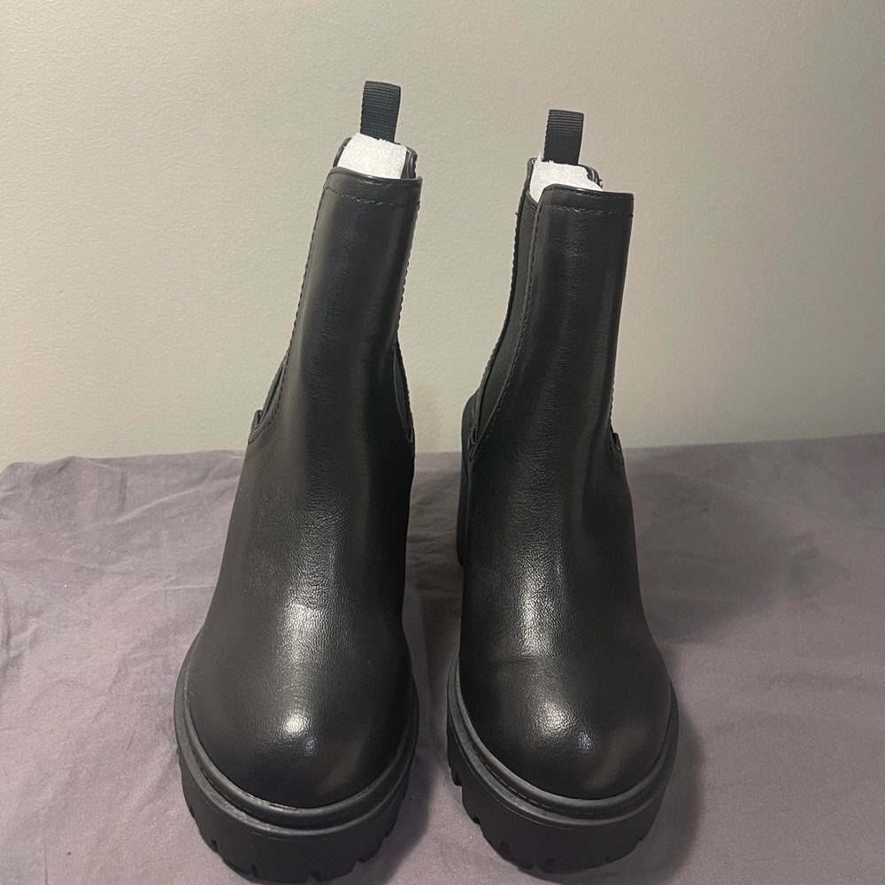 UO Chloe Chelsea Timeless Boot